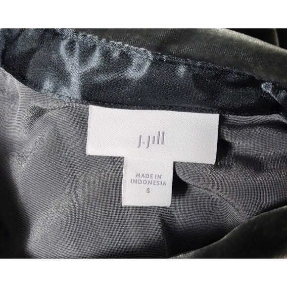 Vintage 90s J. Jill Grey Crushed Velvet Silk Rayon Button-Down Blouse Size Small - Picture 11 of 11